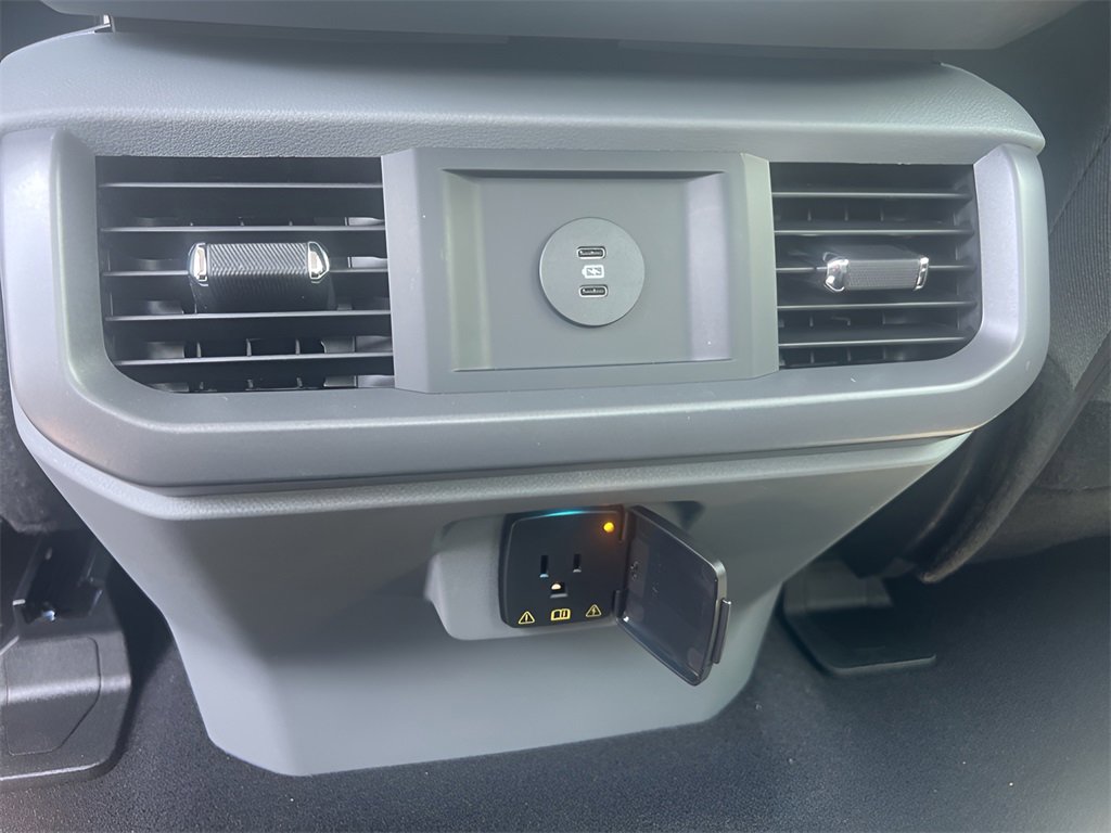 New 2025 Ford F150 XLT w/ Equipment Group 302A MID image 40