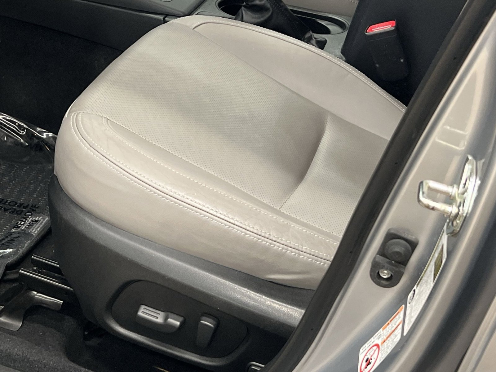 Used 2018 Subaru Forester 2.5i Limited w/ Popular Package #2 image 14