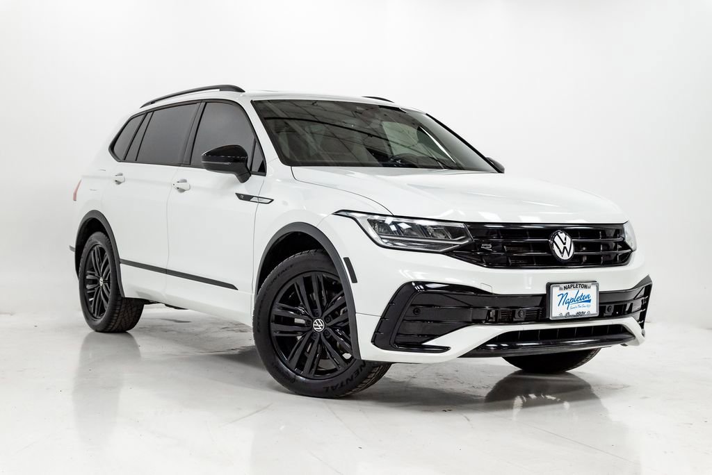 Used 2022 Volkswagen Tiguan SE R-Line image 5