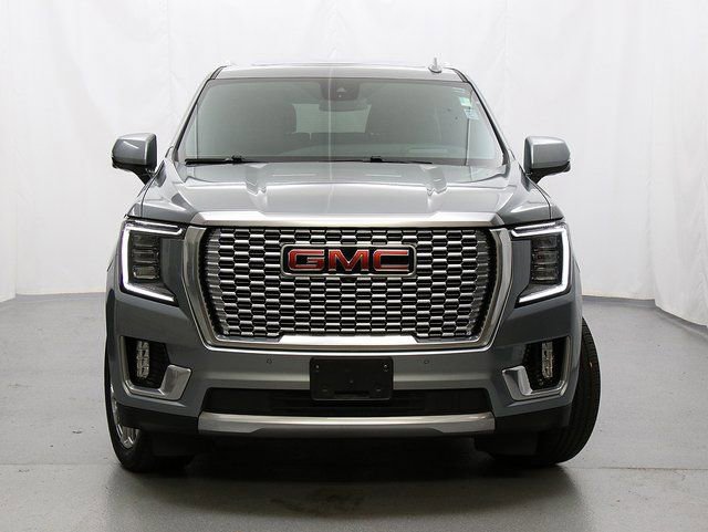 Used 2023 GMC Yukon XL Denali image 5