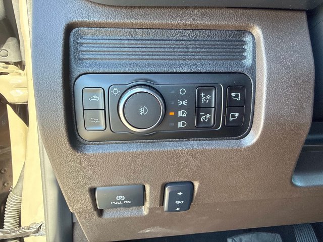 Used 2026 Ford F450 King Ranch w/ Chrome Package AWD/4WD image 32