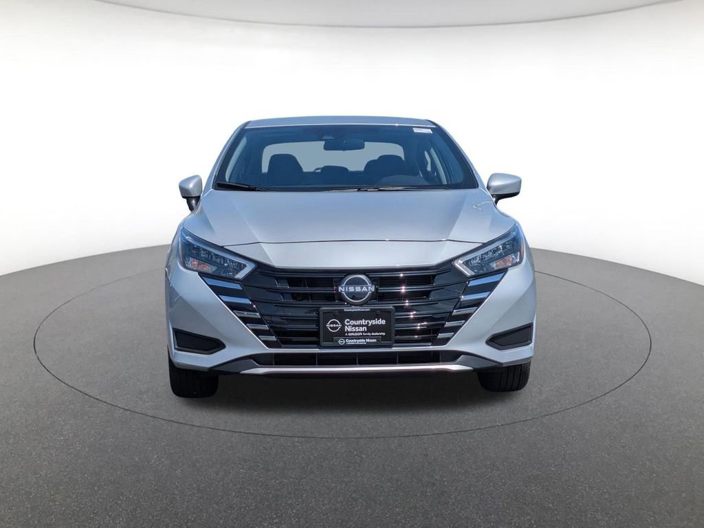 Used 2025 Nissan Versa SV w/ Trunk Package image 2