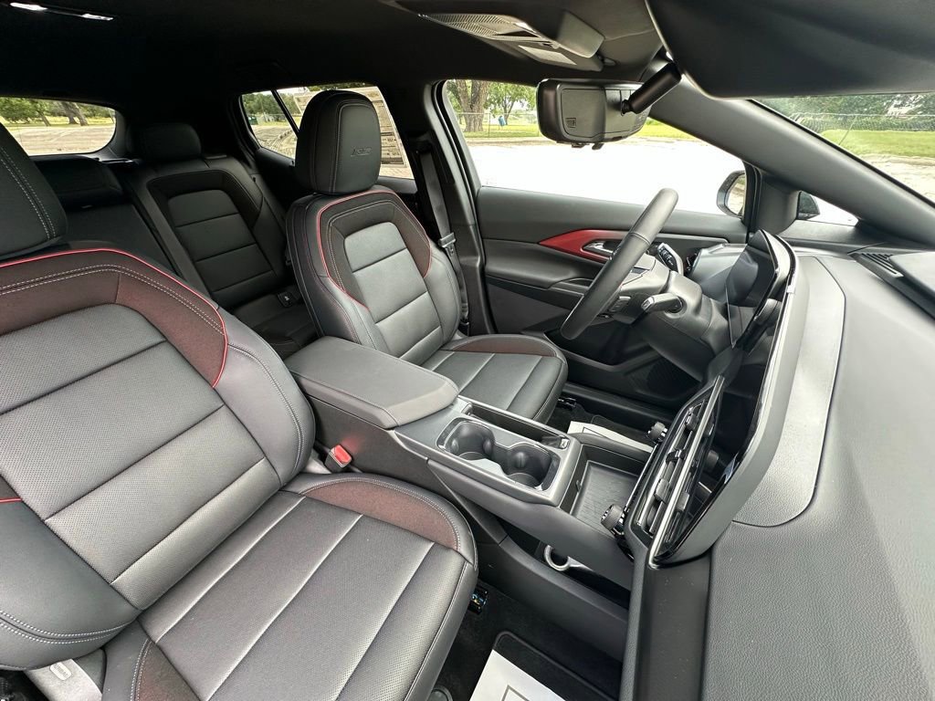 New 2025 Chevrolet Equinox EV RS w/ Convenience Package II FWD image 26