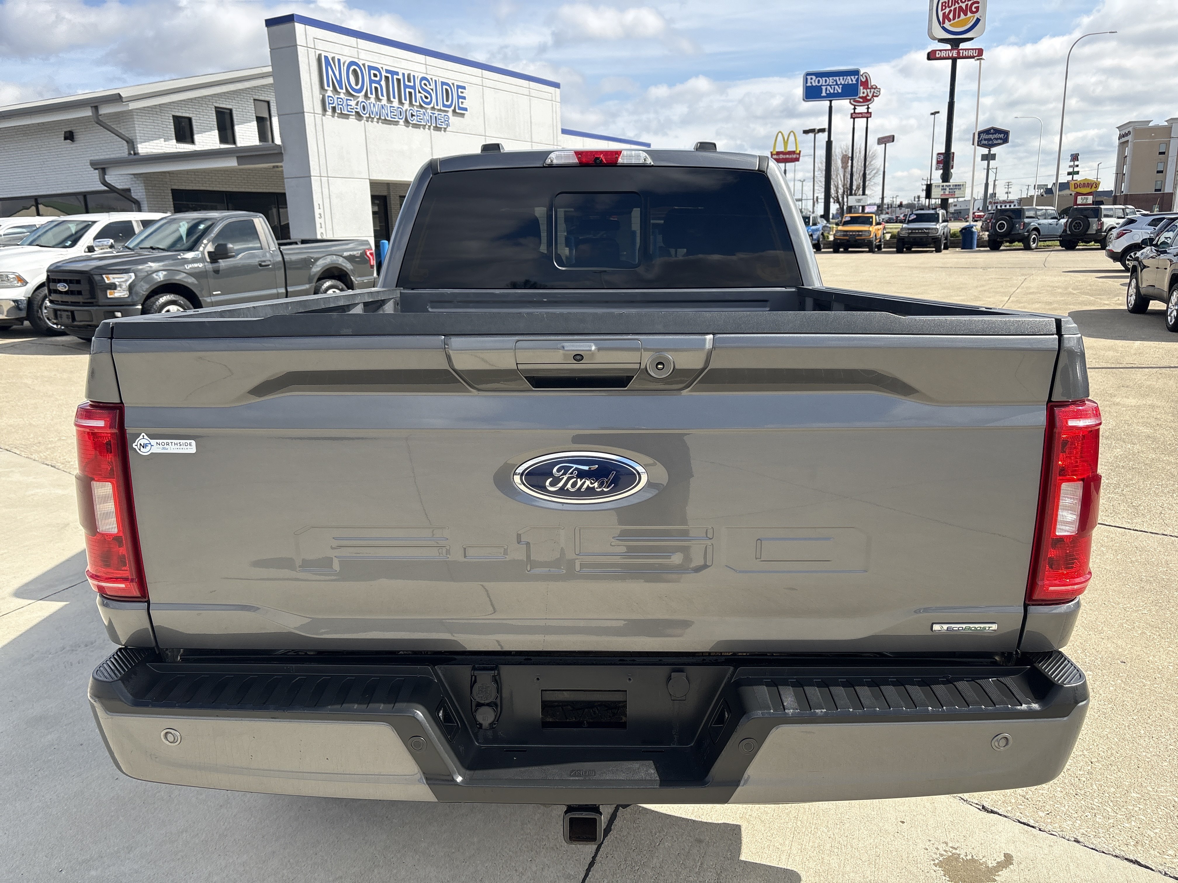 Used 2021 Ford F150 XLT w/ Equipment Group 302A High AWD/4WD image 4