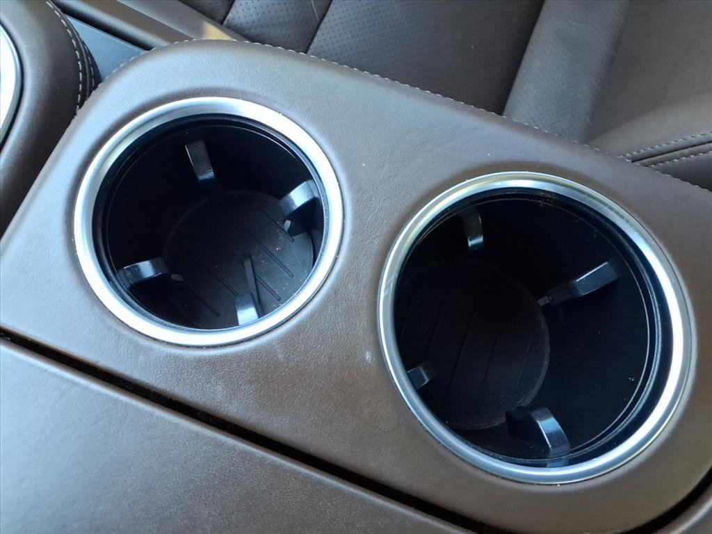 Used 2017 Porsche Panamera Turbo image 9