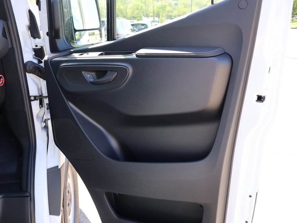 New 2026 Mercedes-Benz Sprinter 144 Cargo image 11