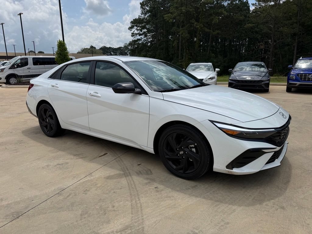 Certified 2026 Hyundai Elantra SEL Sport Premium FWD image 7
