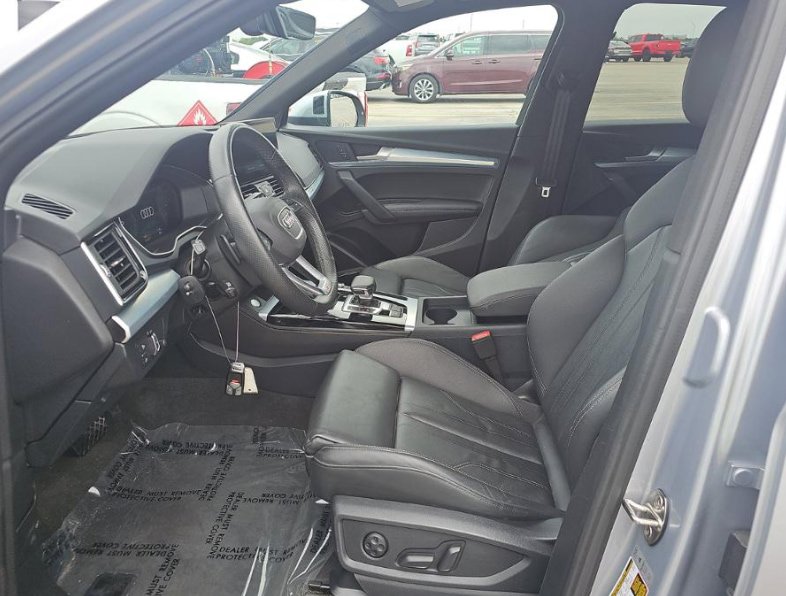 Used 2024 Audi Q5 2.0T Premium Plus w/ Premium Plus Package AWD/4WD image 4