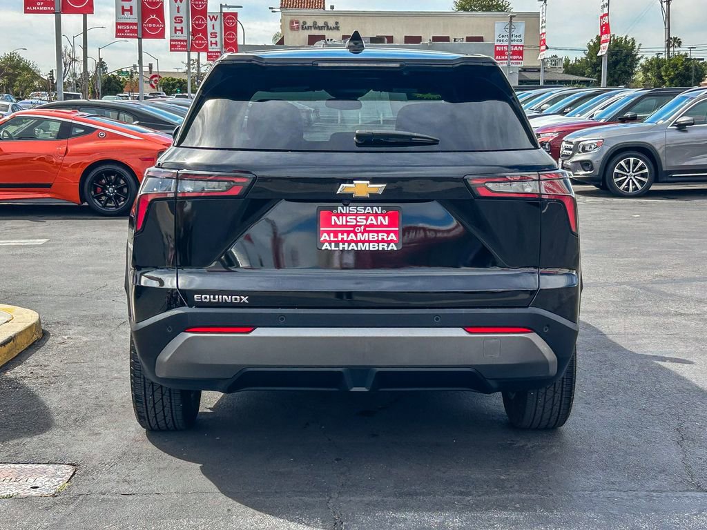 Used 2026 Chevrolet Equinox LT image 8