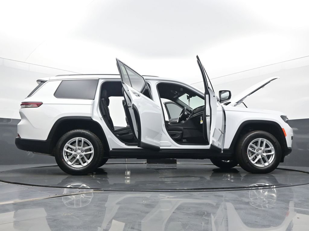 New 2025 Jeep Grand Cherokee L Laredo w/ Luxury Tech Group I image 63