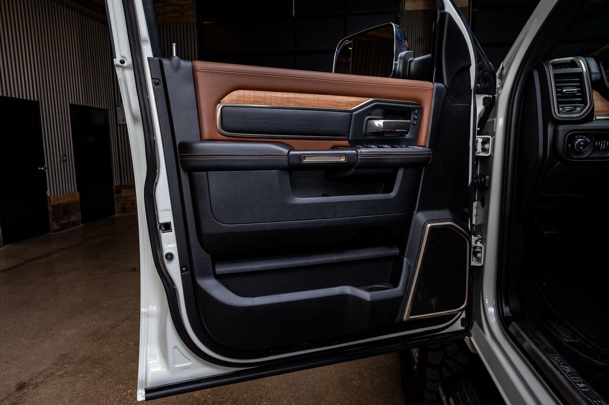 Used 2020 RAM 3500 Limited image 36