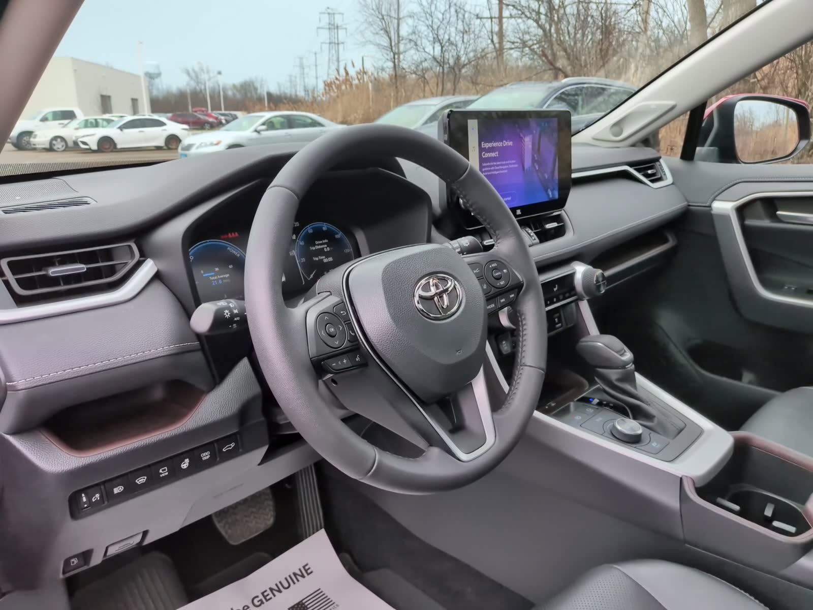 Used 2023 Toyota RAV4 Limited image 31