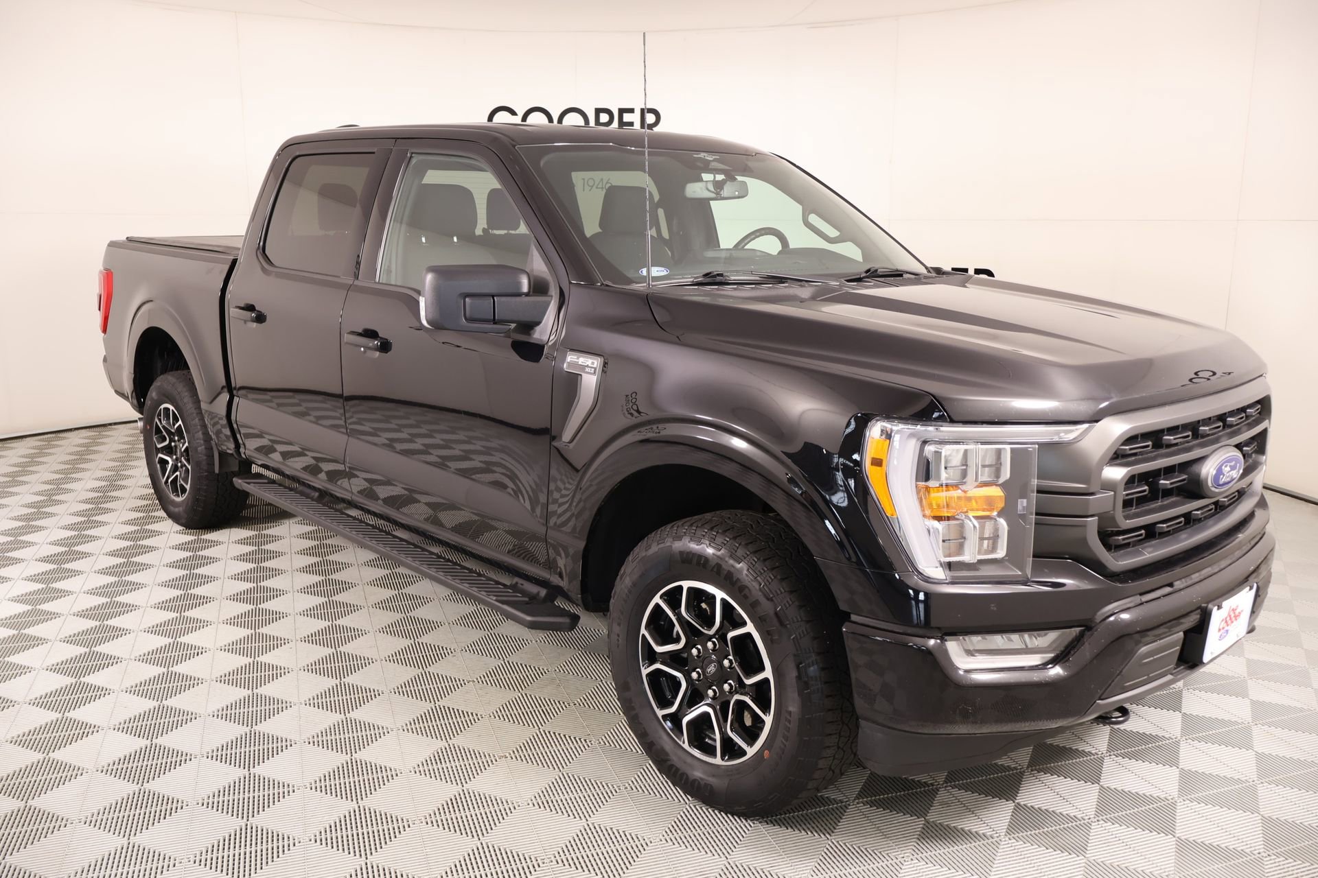 Used 2023 Ford F150 XLT w/ Equipment Group 302A High AWD/4WD image 1