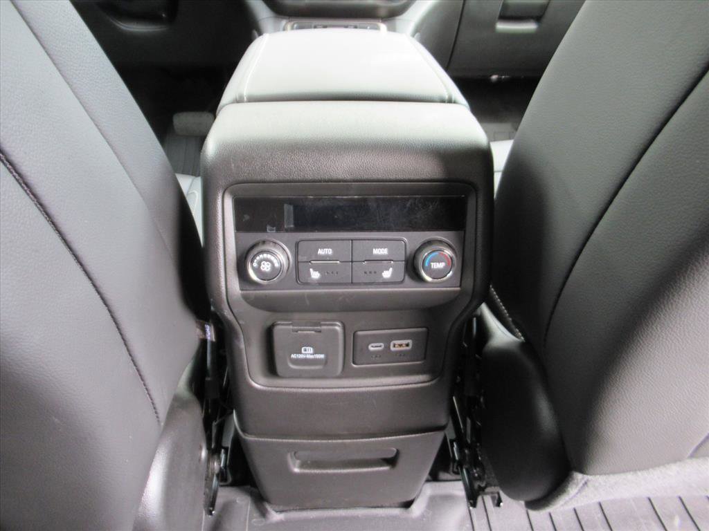 Used 2023 GMC Acadia Denali w/ Denali Ultimate Package image 33