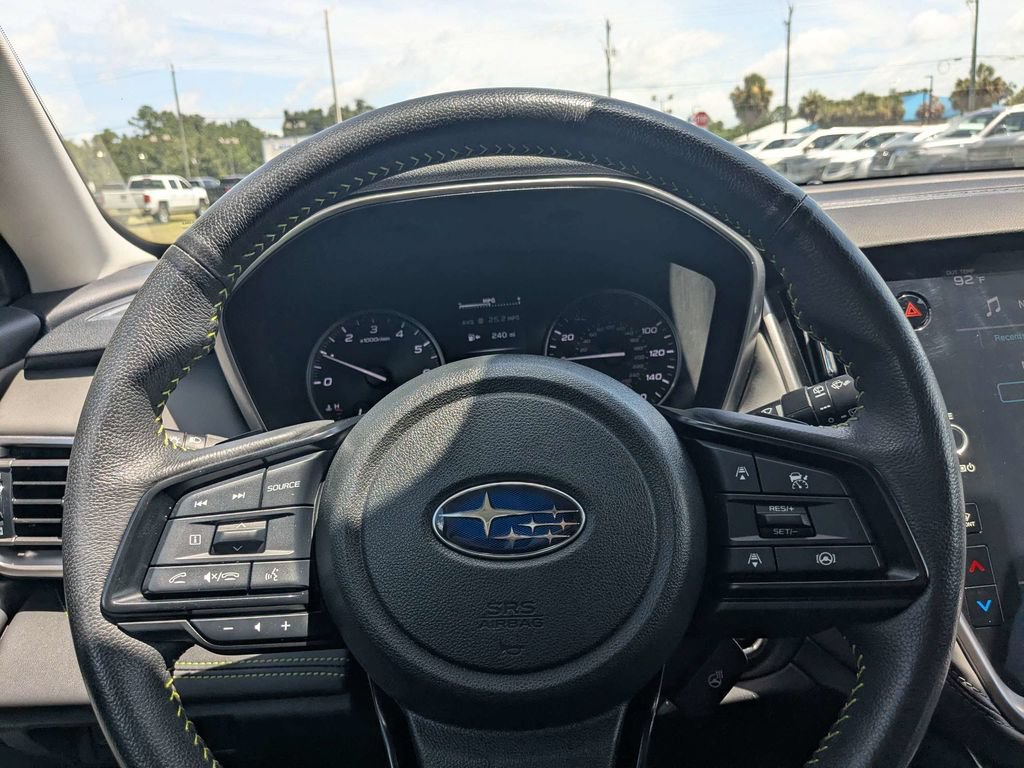 Used 2025 Subaru Outback Onyx Edition AWD/4WD image 21