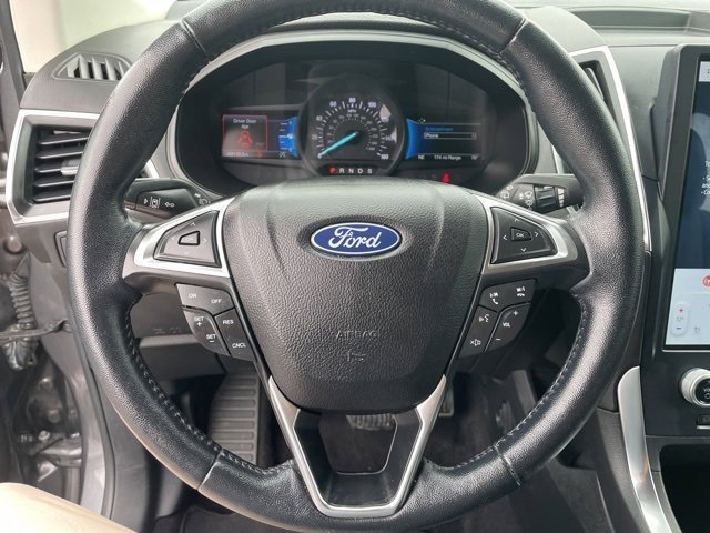 Used 2022 Ford Edge Titanium image 19