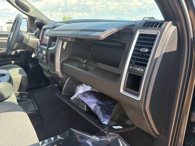 Used 2022 RAM 1500 Classic Warlock w/ Electronics Group AWD/4WD image 53