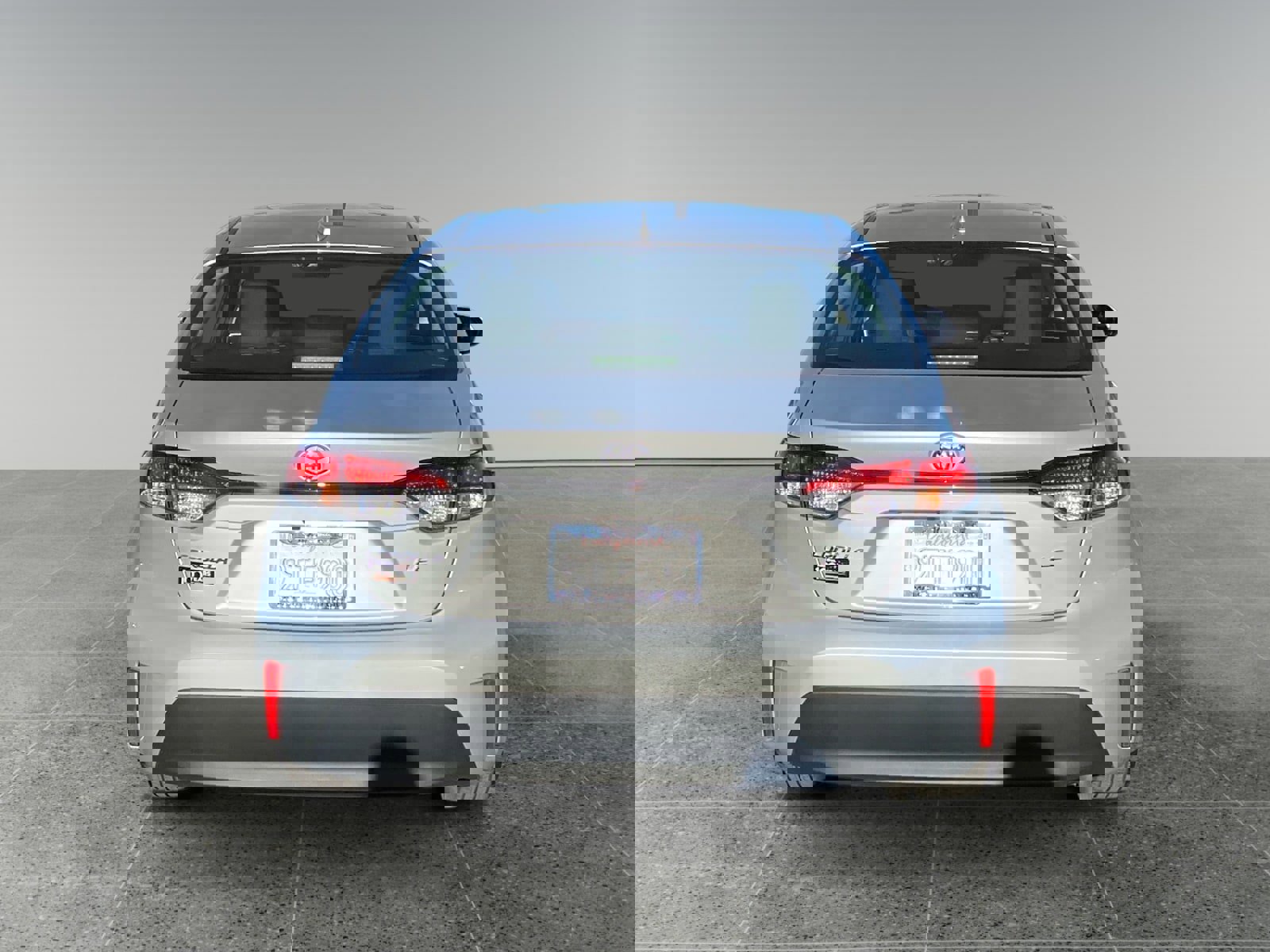 Certified 2025 Toyota Corolla LE image 4