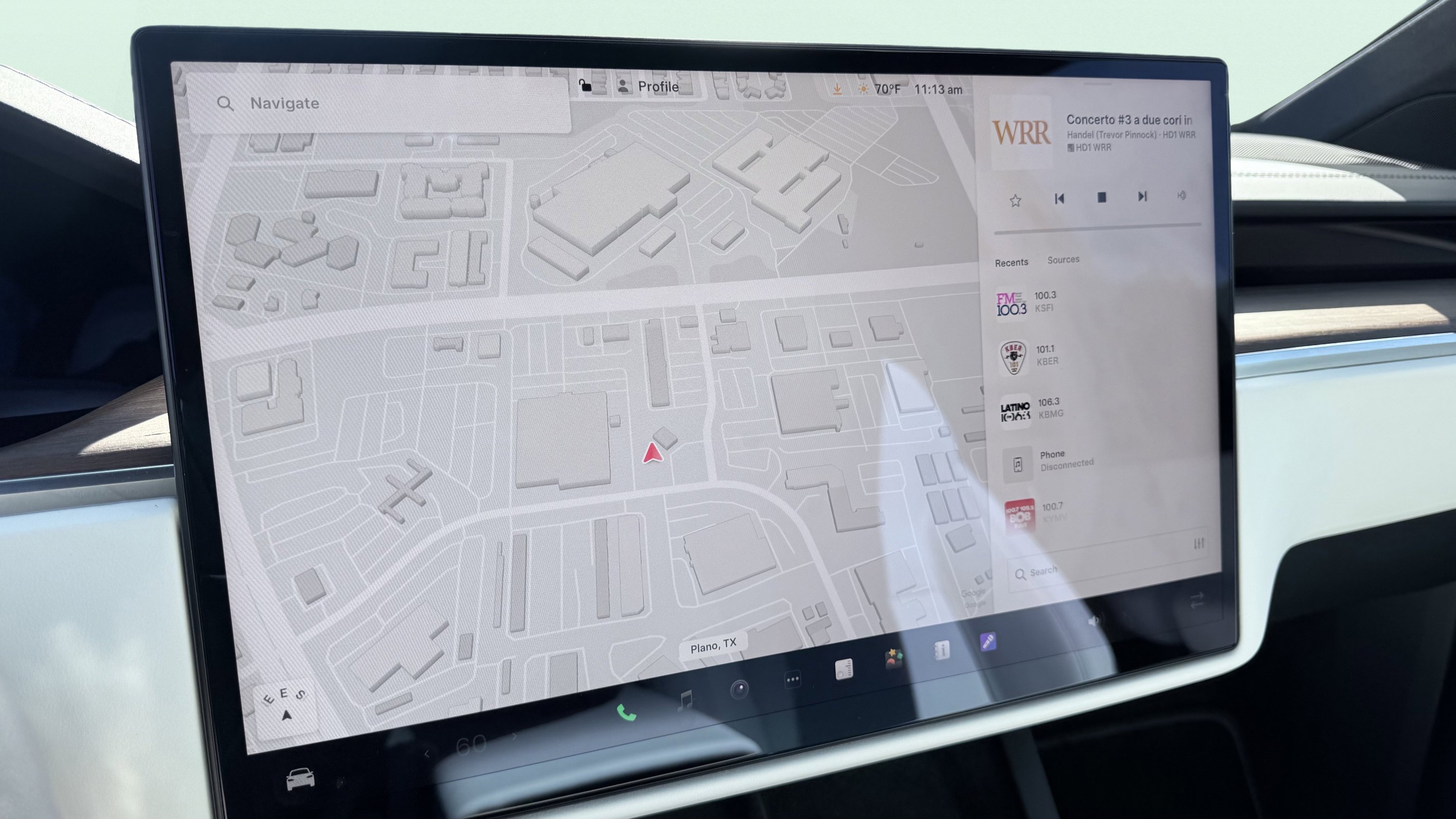 Used 2023 Tesla Model X image 57