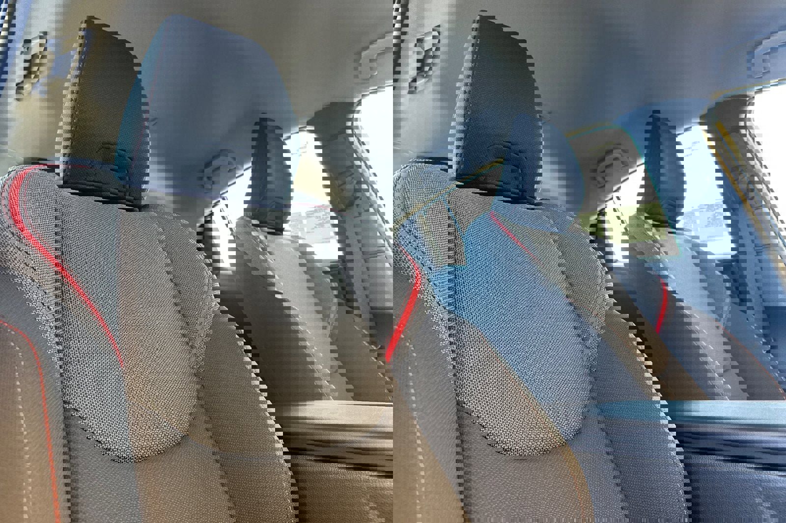 New 2026 Toyota Prius Plug-In Hybrid image 18