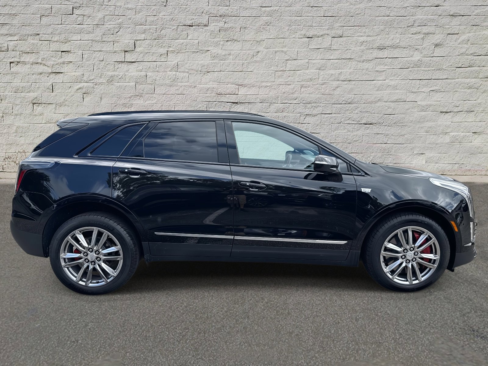 New 2025 Cadillac XT5 Sportv AWD/4WD image 5