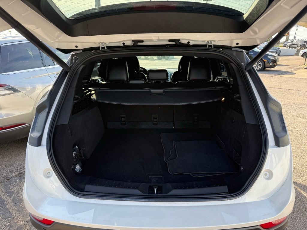 Used 2019 Lincoln MKC Reserve w/ MKC Technology Package AWD/4WD image 4
