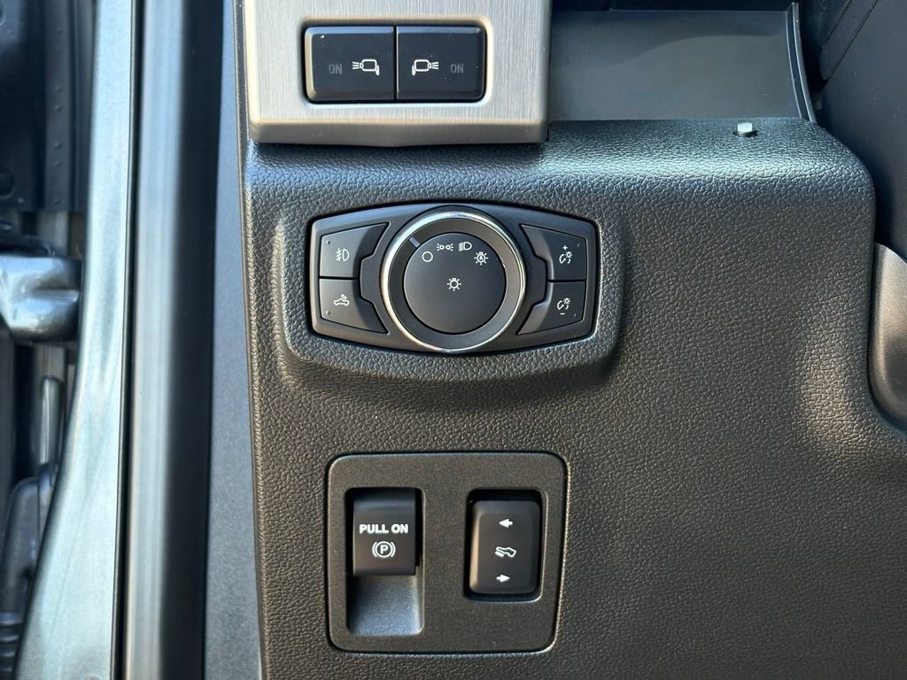 Used 2020 Ford F150 XLT w/ Equipment Group 302A Luxury image 17