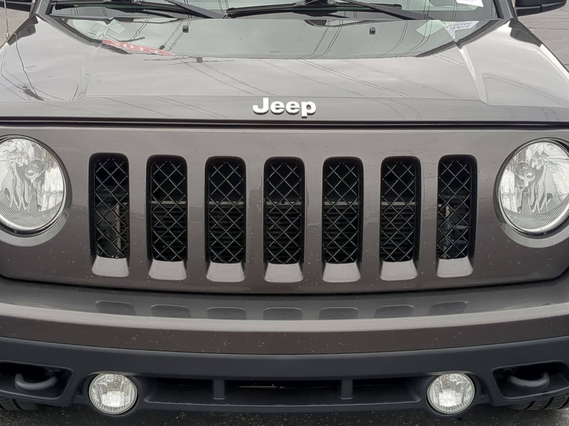 Used 2014 Jeep Patriot Latitude w/ All Weather Capability Group image 9