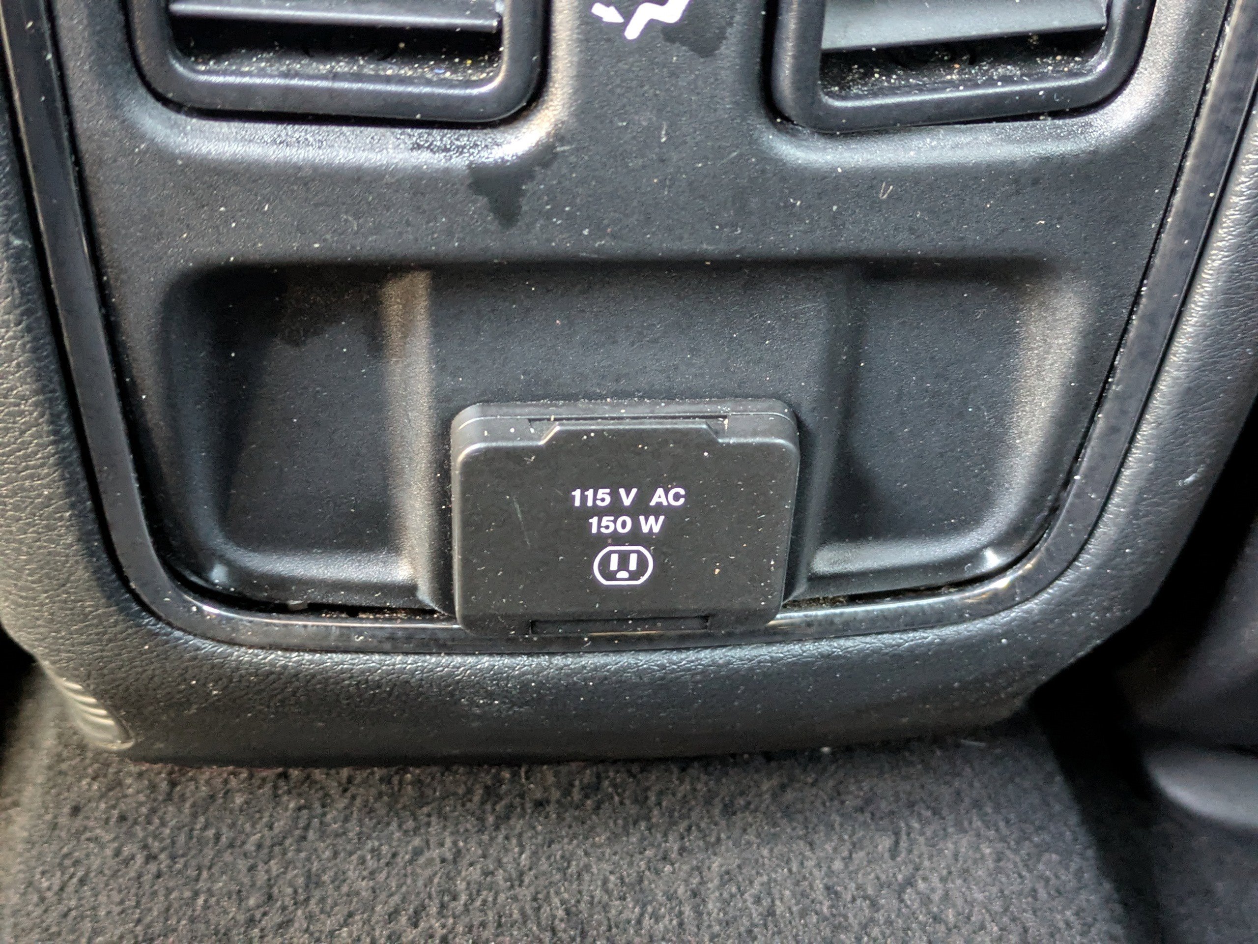 Used 2019 Jeep Grand Cherokee Altitude image 15