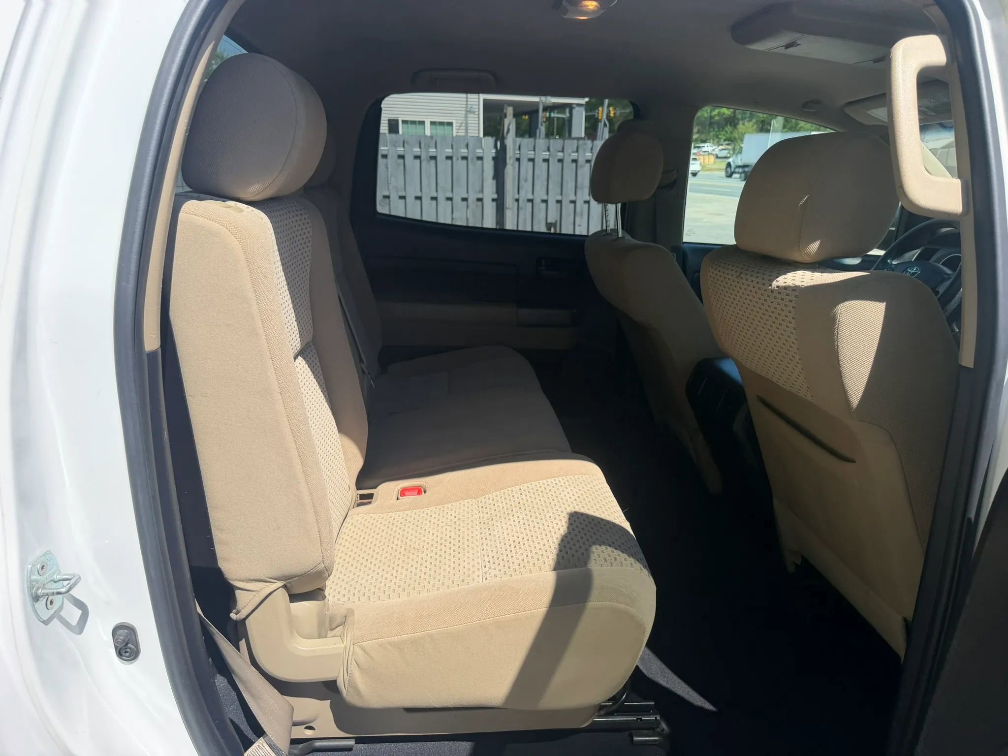 Used 2012 Toyota Tundra 4x4 CrewMax w/ Tow Pkg image 18