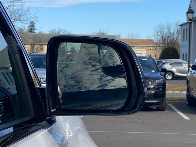 New 2026 Jeep Grand Wagoneer Summit w/ Rear Seat Video Group I image 13