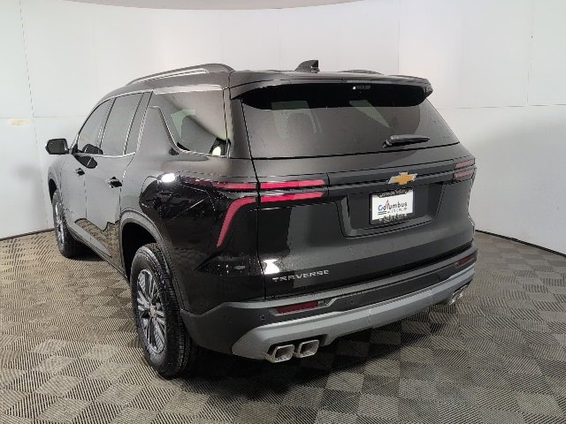 New 2026 Chevrolet Traverse LT w/ Driver Confidence Package image 4
