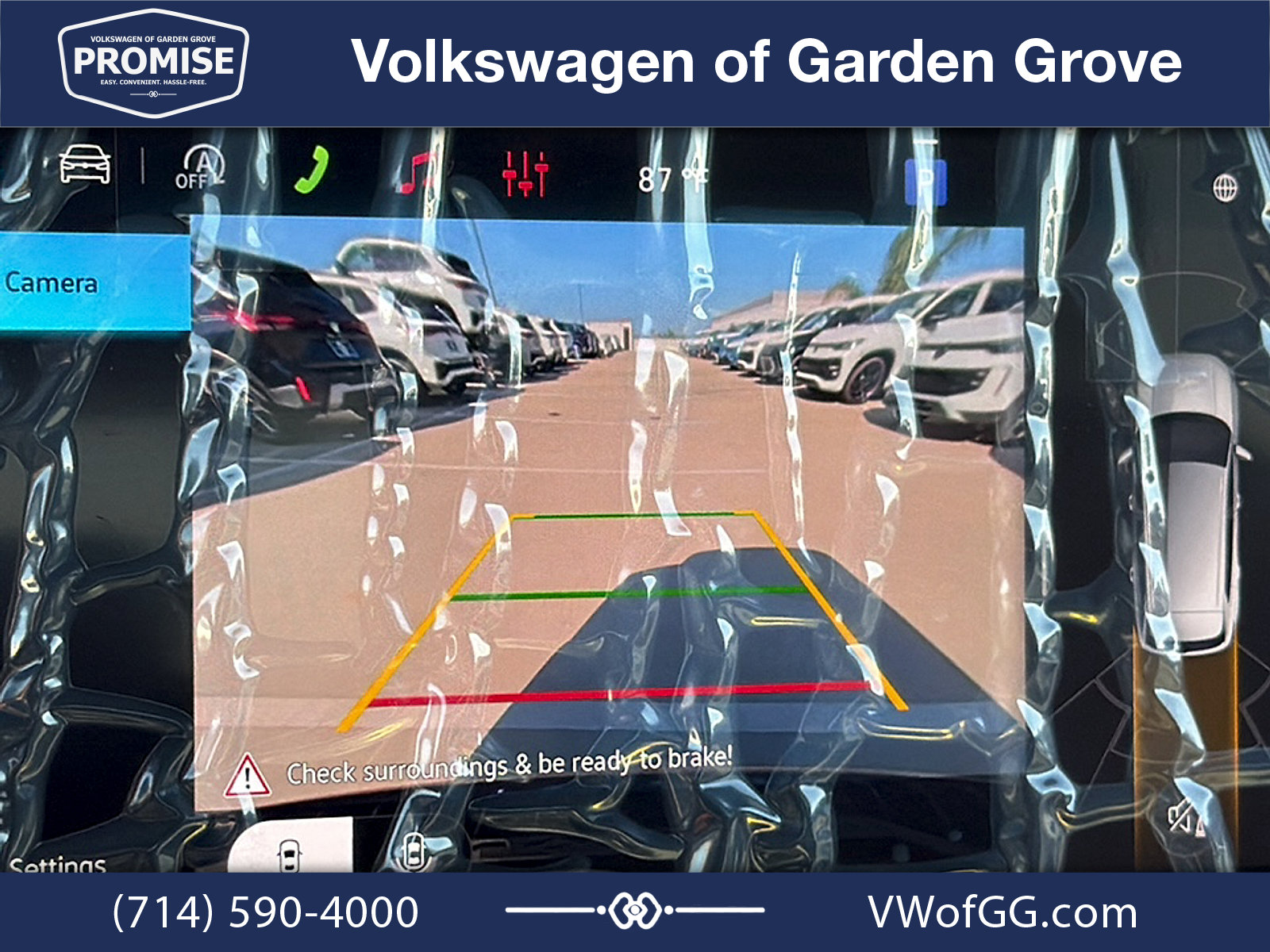 New 2026 Volkswagen Tiguan SE R-Line FWD image 23