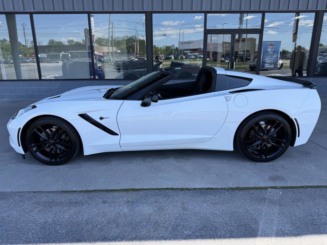 Used 2017 Chevrolet Corvette Stingray Coupe RWD image 10