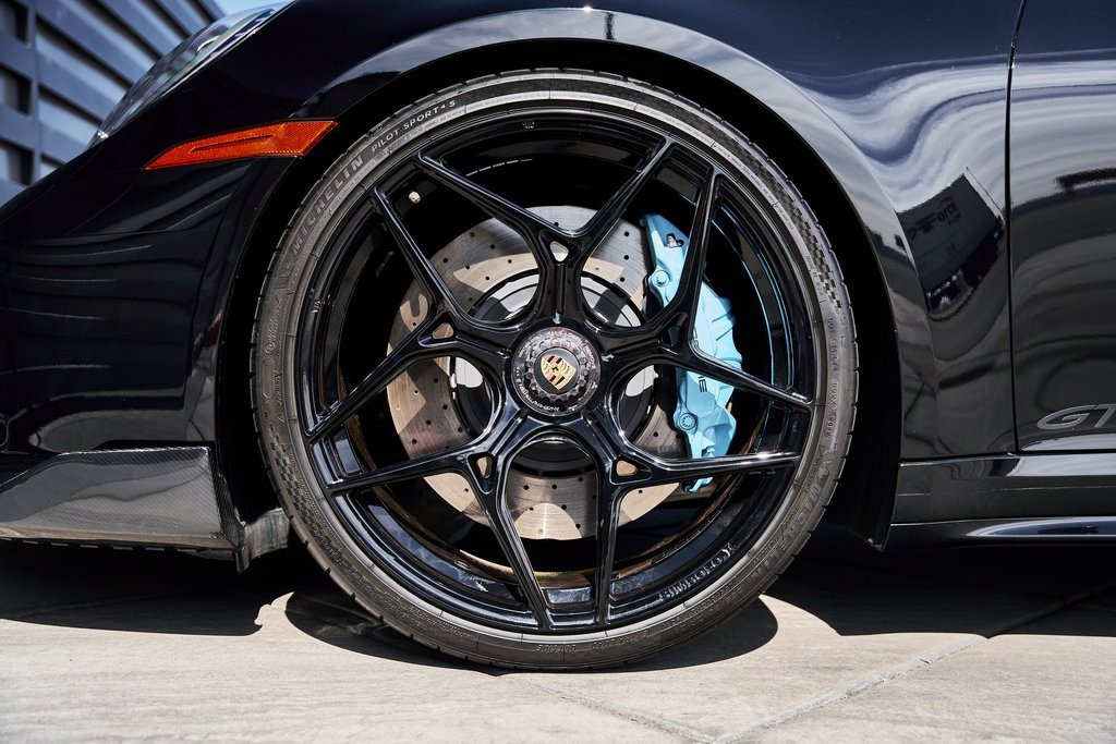 Used 2022 Porsche 911 Carrera 4 GTS w/ Premium Package image 3