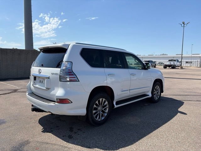 Used 2016 Lexus GX 460 Luxury w/ Preferred Accessory Package AWD/4WD image 7