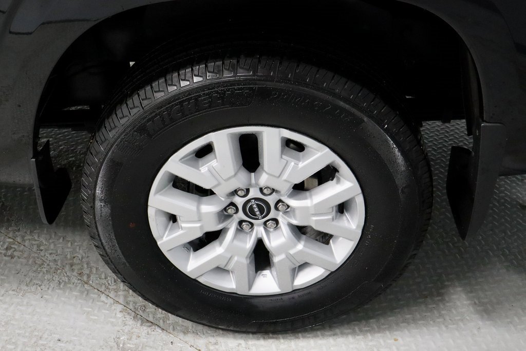Certified 2024 Nissan Frontier SV w/ Technology Package image 20