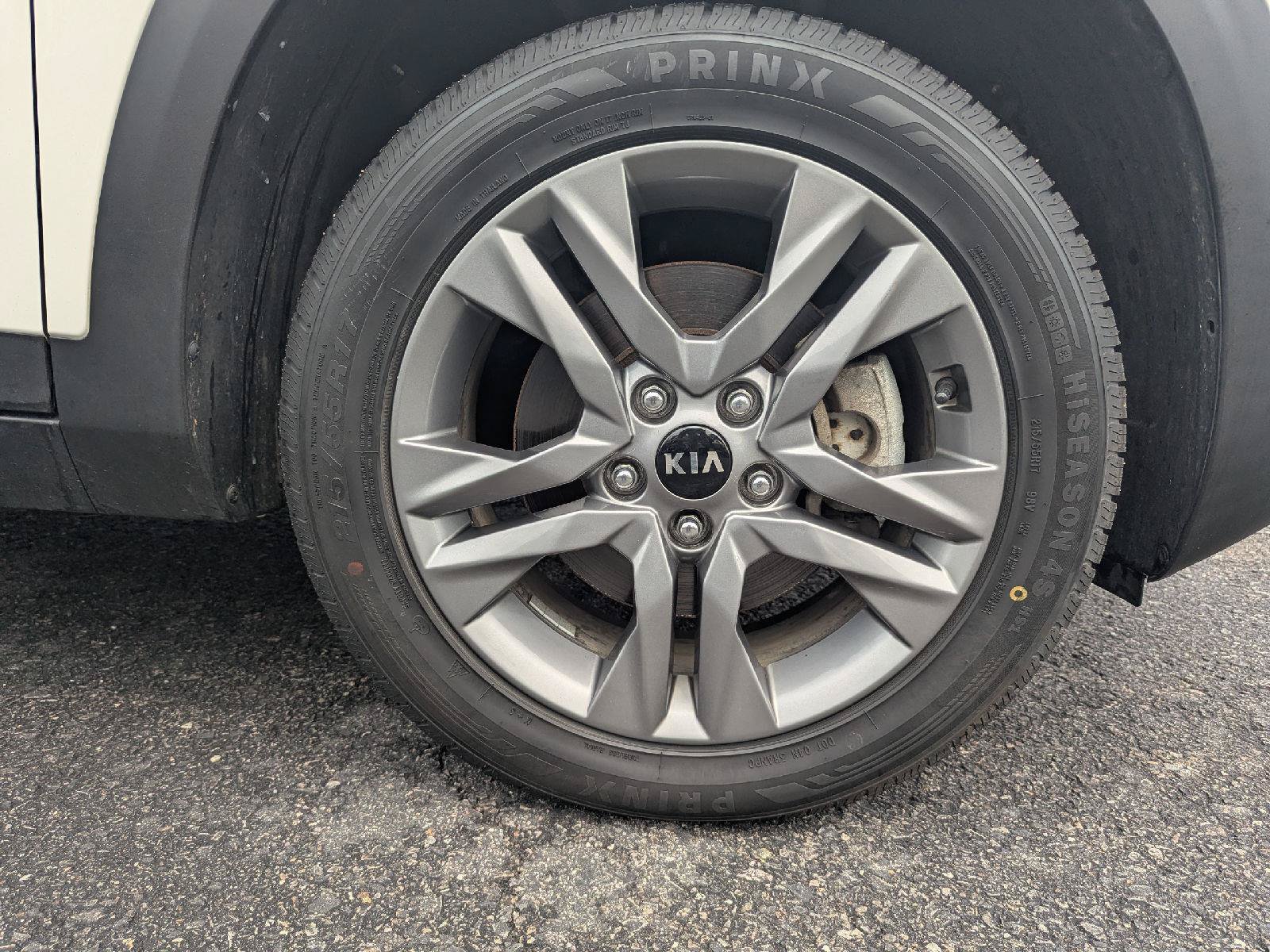 Used 2021 Kia Seltos S AWD/4WD image 9