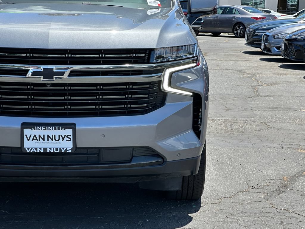 Used 2022 Chevrolet Tahoe RST w/ Luxury Package AWD/4WD image 13