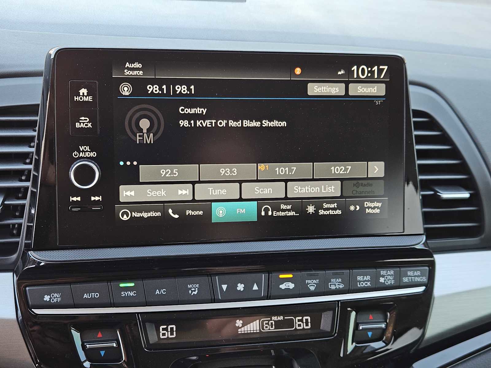 New 2026 Honda Odyssey Touring image 14