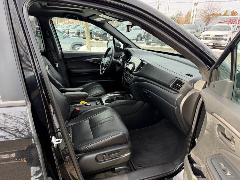 Used 2022 Honda Pilot TrailSport image 24