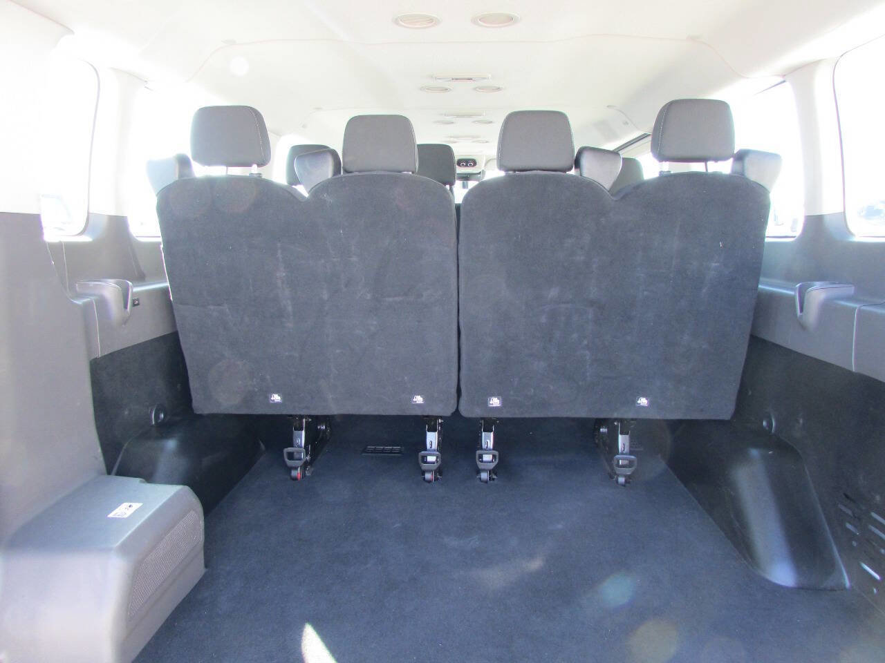 Used 2023 Ford Transit 350 XLT image 29