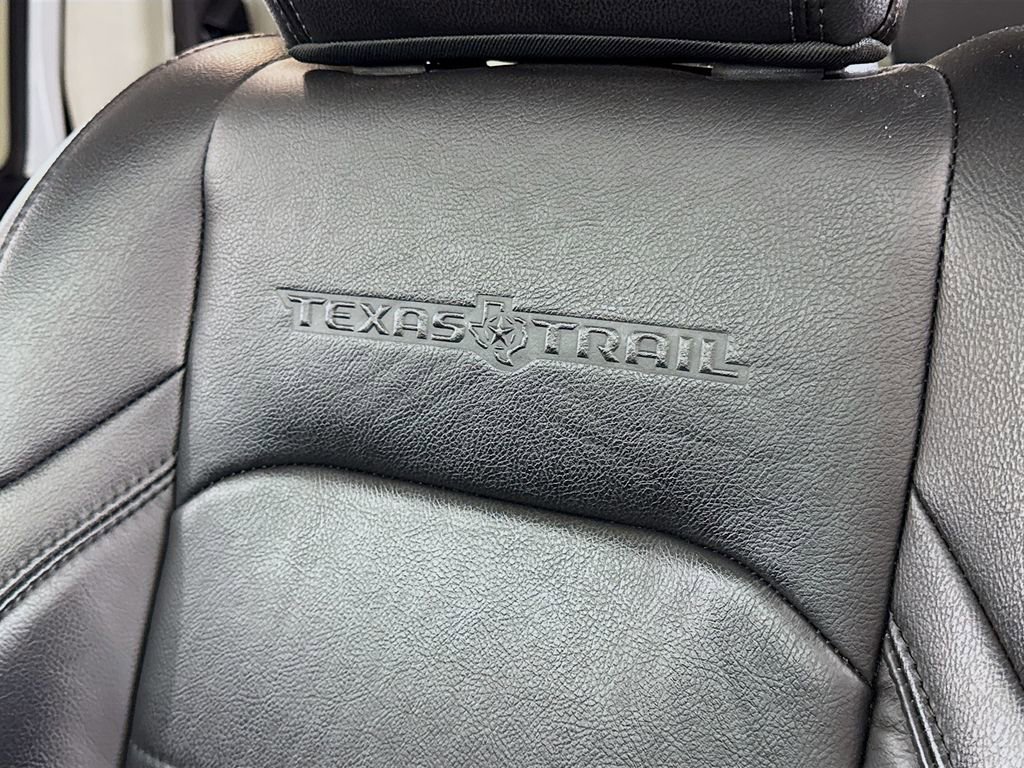 Used 2021 Jeep Gladiator Sport image 17