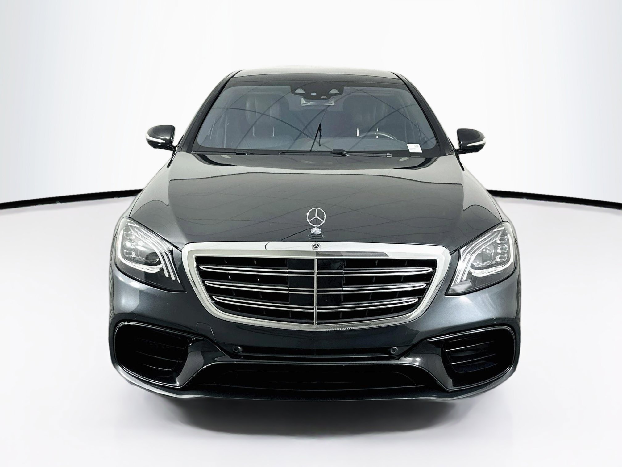Used 2018 Mercedes-Benz S 63 AMG S 4MATIC Sedan image 2