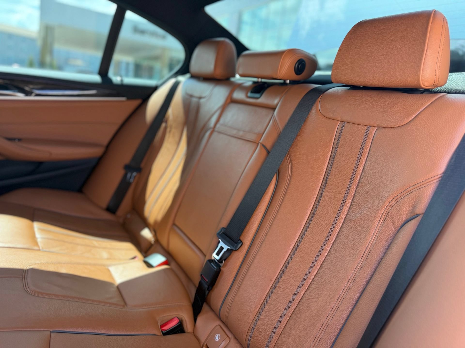 Used 2021 BMW 540i w/ M Sport Package RWD image 20