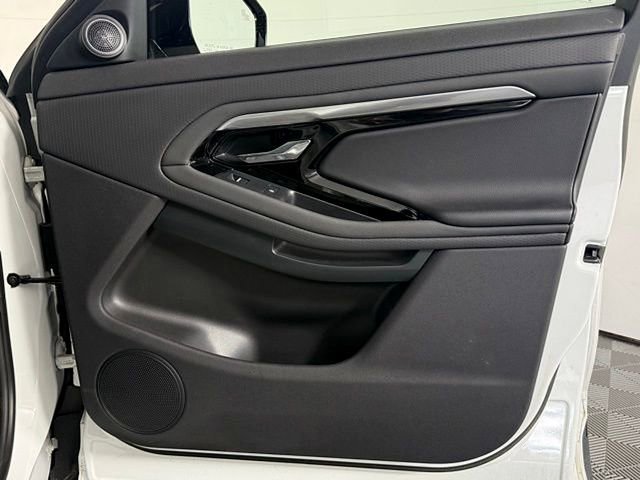 Used 2023 Land Rover Range Rover Evoque S image 17