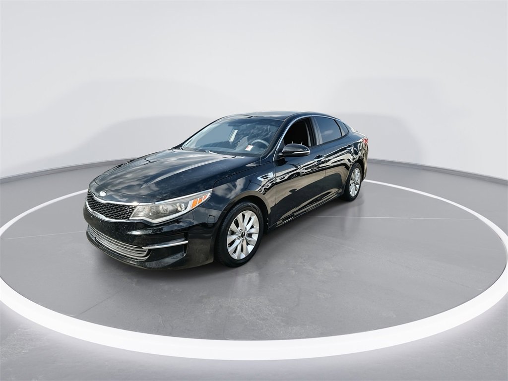 Used 2018 Kia Optima LX w/ Convenience Package image 4