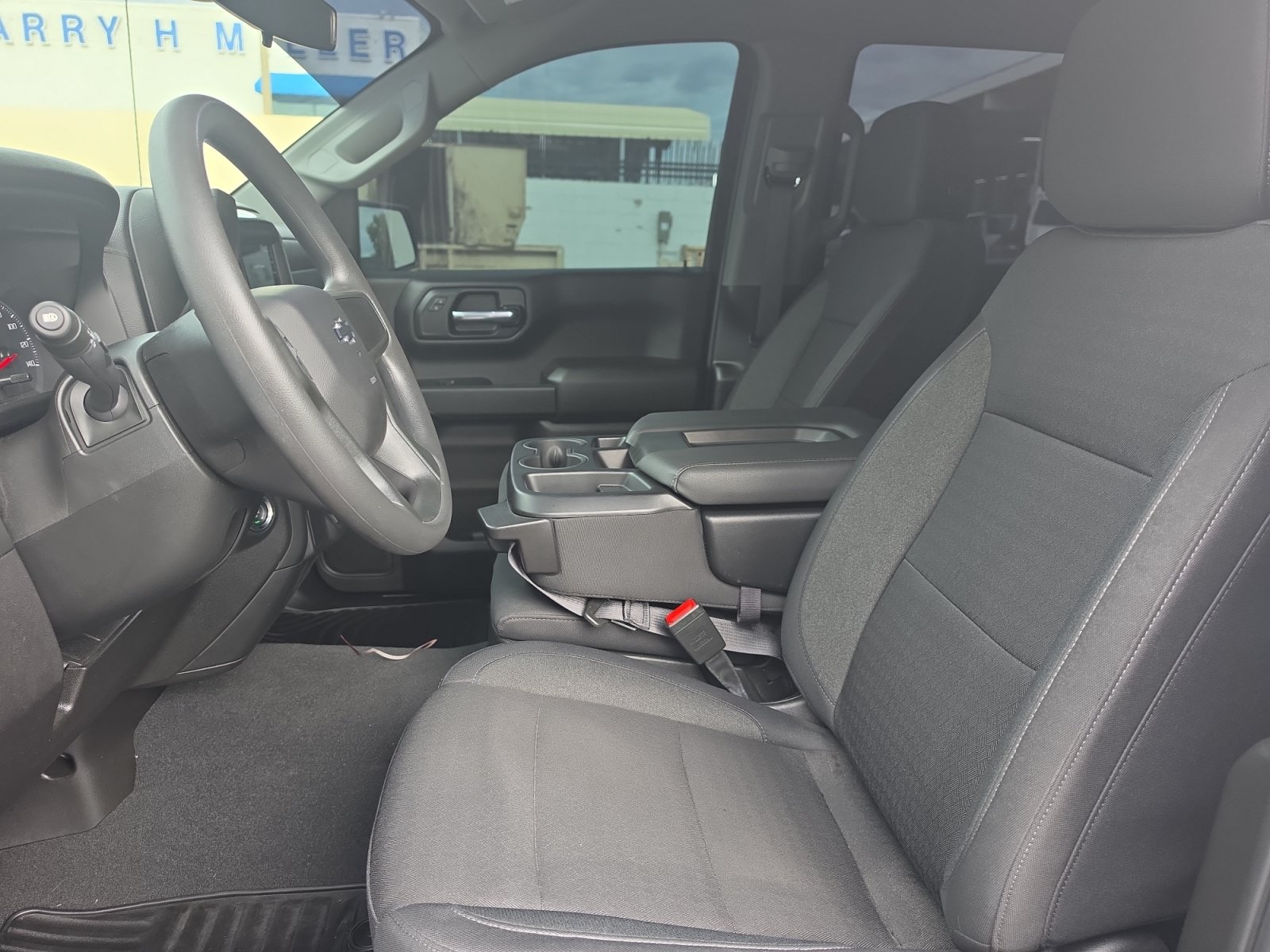 Used 2026 Chevrolet Silverado 1500 Custom w/ Turbomax Blackout Package RWD image 11