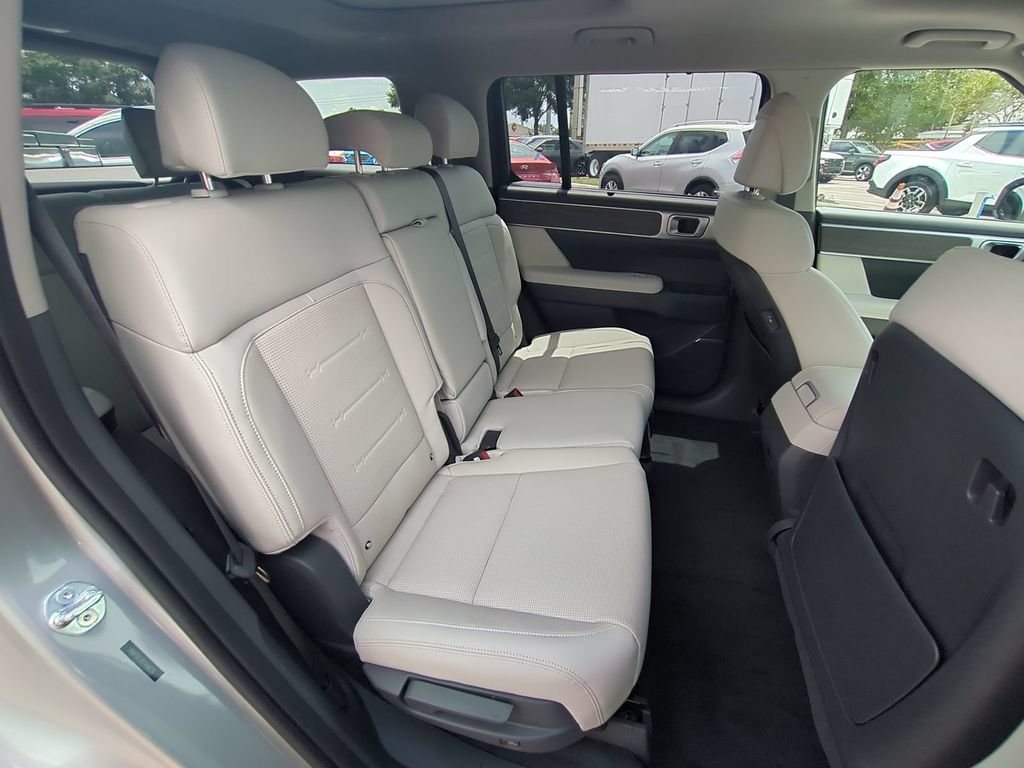 New 2026 Hyundai Santa Fe Limited FWD image 17