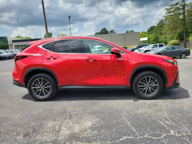 Used 2024 Lexus NX 250 FWD w/ Towing Package (2000 Lbs) image 27